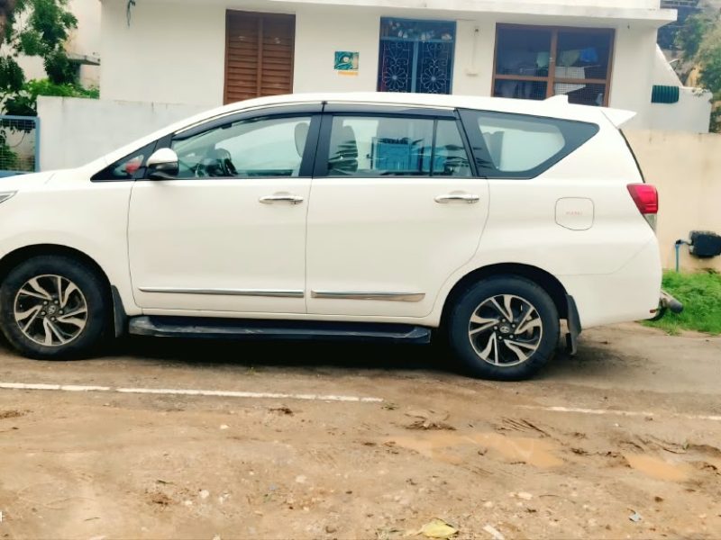 Luxury 7 Seater AC Innova Crysta Car Rental in Trichy